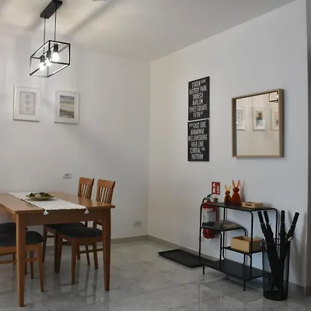 La Casa Di Mimmo Con Parcheggio Privato Incluso Апартаменты Рим